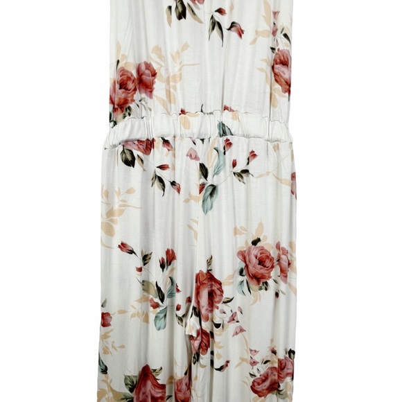 12 By Mon Ami Jumpsuit Spaghetti Strap Rose Floral Pattern - Picture 8 of 15